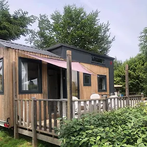  Camping Paradise Challets And Camping